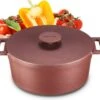 MOA Gietijzeren Braadpan - Inhoud 4,75 Liter - 26CM - Rond - Alle Warmtebronnen - Ook Voor Inductie - Gewicht 5,8 Kg - Bordeaux Rood - MC26BR -Keuken Pot 1200x1070