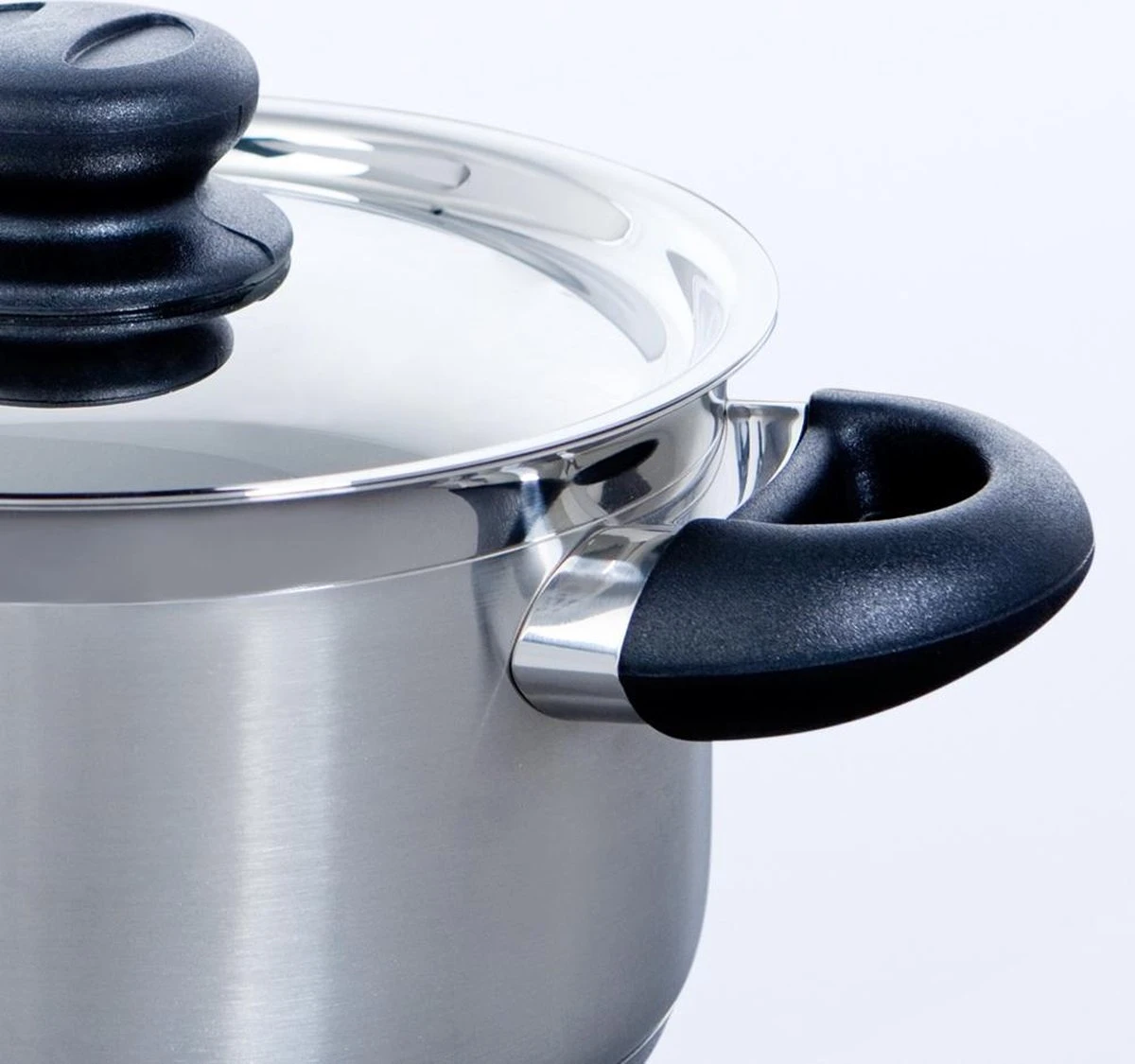 BK Karaat+ Pannenset - 5-delig - RVS – geschikt voor alle warmtebronnen BK Karaat+ Pannenset - 5-delig - RVS – Geschikt Voor Alle Warmtebronnen -Keuken Pot