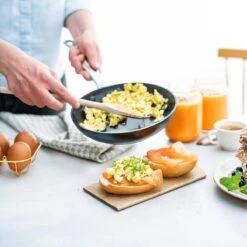 GreenPan Barcelona Infinity Pro Koekenpan 32cm - Zwart - Inductie - PFAS-vrij 15 GreenPan Barcelona Infinity Pro Koekenpan 32cm - Zwart - Inductie - PFAS-vrij -Keuken Pot 1200x1199 12