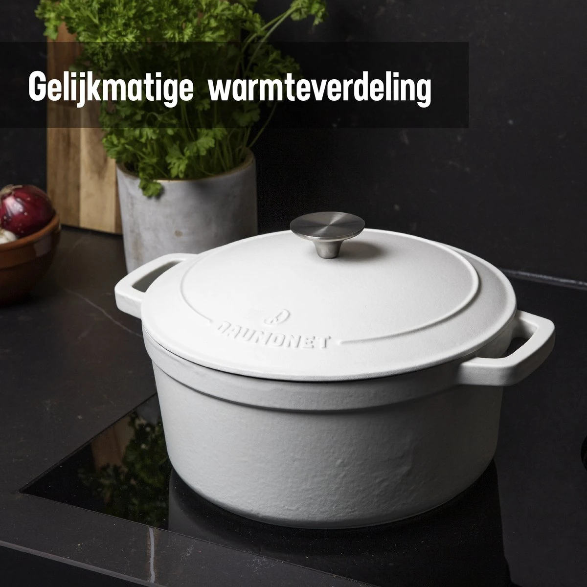 Daumonet Carême Blanc gietijzeren braadpan - Sudderpan Wit - Rond - Ø 26 cm - 4,4 liter - 100% PFAS & PFOA vrij - Emaille - Geschikt voor alle warmtebronnen - Elektrisch - Gas - Halogeen - Inductie - Keramisch - Vaatwasserbestendig Daumonet Carême Blanc Gietijzeren Braadpan - Sudderpan Wit - Rond - Ø 26 Cm - 4,4 Liter - 100% PFAS & PFOA Vrij - Emaille - Geschikt Voor Alle Warmtebronnen - Elektrisch - Gas - Halogeen - Inductie - Keramisch - Vaatwasserbestendig -Keuken Pot 1200x1200 1039
