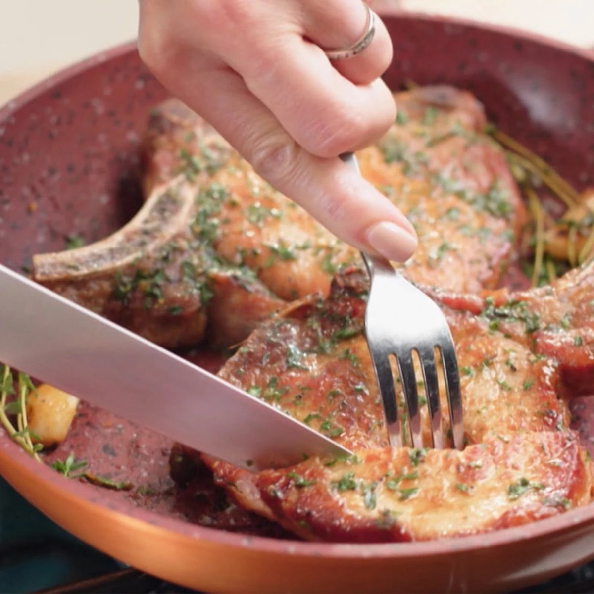 Livington Copper & Stone Pan - 24cm koekenpan- anti-aanbaklaag en krasbestendig - graniet look - binnenste steenlaag voor perfecte warmteverdeling - geschikt voor Ceran, gas, elektrisch, inductie Livington Copper & Stone Pan - 24cm Koekenpan- Anti-aanbaklaag En Krasbestendig - Graniet Look - Binnenste Steenlaag Voor Perfecte Warmteverdeling - Geschikt Voor Ceran, Gas, Elektrisch, Inductie -Keuken Pot 1200x1200 1068