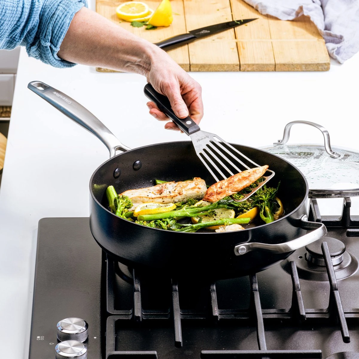 GreenPan Copenhagen stoofpan met deksel en extra handvat 28cm/4.3L GreenPan Copenhagen Stoofpan Met Deksel En Extra Handvat 28cm/4.3L -Keuken Pot 1200x1200 1163