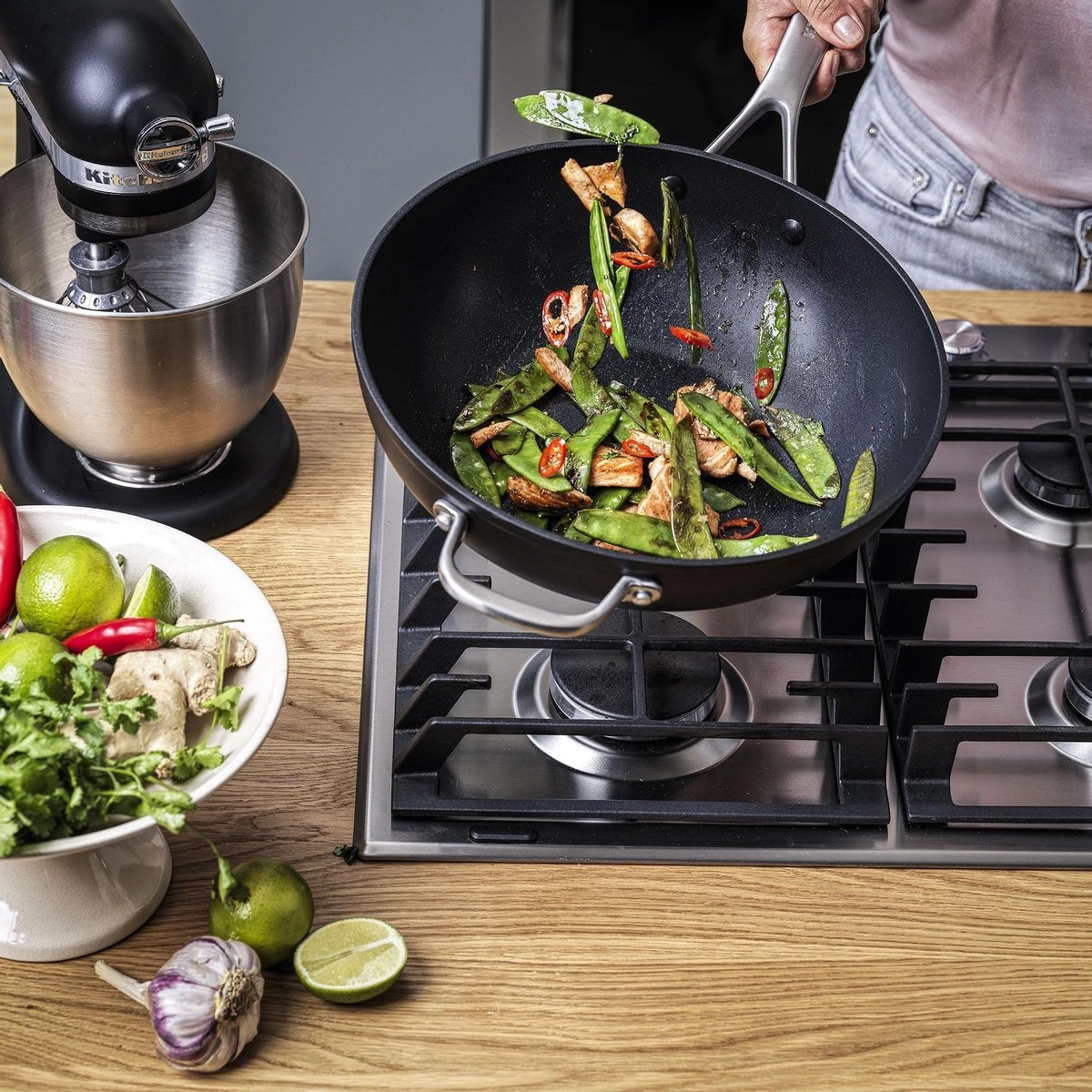 KitchenAid Hard geanodiseerd aluminium wok ø30cm - zwart - inductie - anti-aanbak KitchenAid Hard Geanodiseerd Aluminium Wok ø30cm - Zwart - Inductie - Anti-aanbak -Keuken Pot 1200x1200 1438