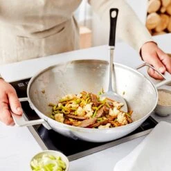 Demeyere Industry 5 RVS Wokpan – Wokpan Inductie – 30 Cm –2 Handvaten – PTFE-vrij -Keuken Pot 1200x1200 1444
