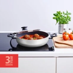BRABANTIA INDU+ Hapjespan - Keramische Antiaanbaklaag - Met Deksel - Ø 28 Cm - Inductie - Pfas Vrij 4 BRABANTIA INDU+ Hapjespan - Keramische Antiaanbaklaag - Met Deksel - Ø 28 Cm - Inductie - Pfas Vrij -Keuken Pot 1200x1200 1586