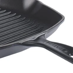 Le Creuset Gietijzeren Vierkante Grillpan - 26cm - Mat Zwart 6 Le Creuset Gietijzeren Vierkante Grillpan - 26cm - Mat Zwart -Keuken Pot 1200x1200 1666