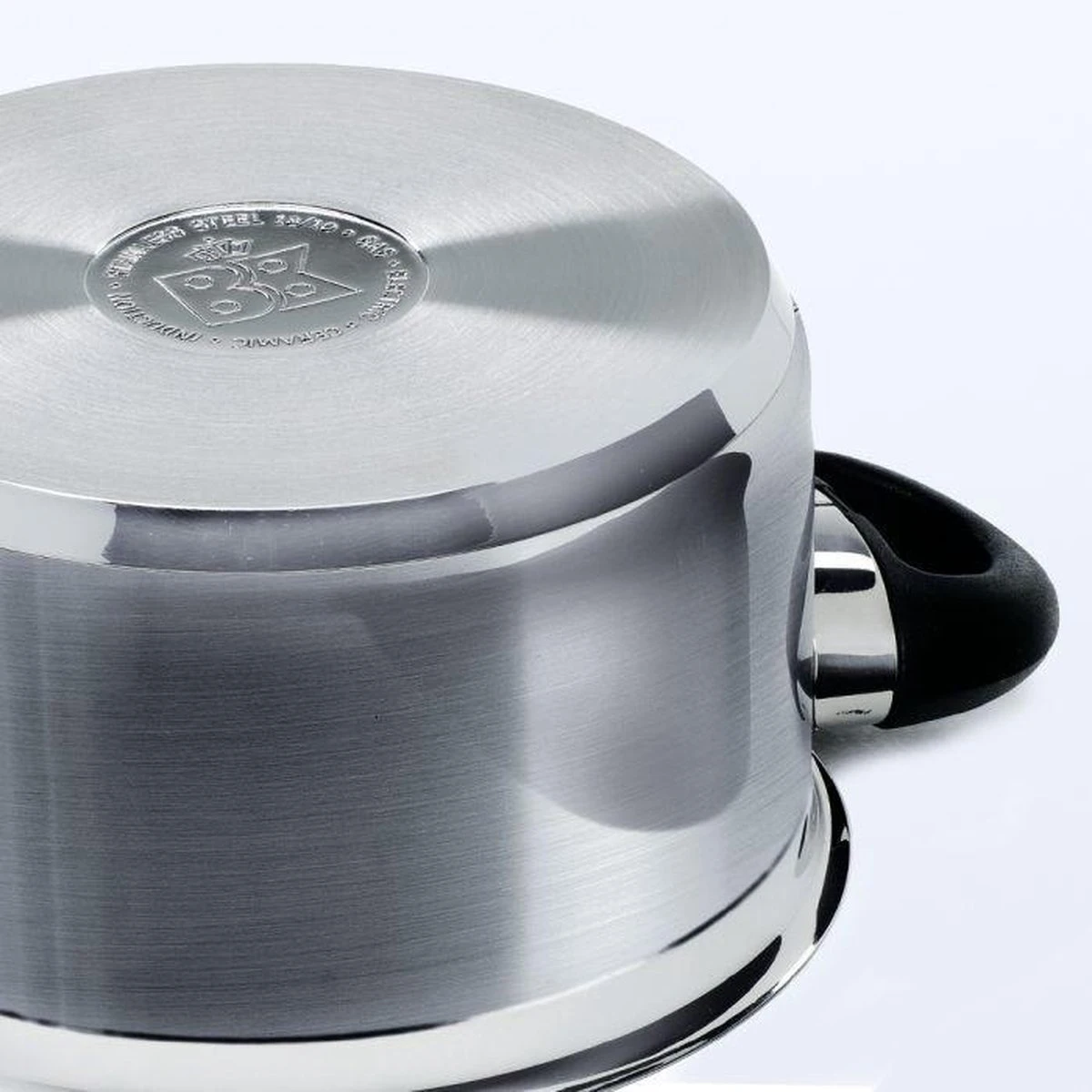 BK Karaat+ Soeppan - Ø 24 cm BK Karaat+ Soeppan - Ø 24 Cm -Keuken Pot 1200x1200 1718