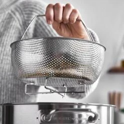 Springlane Roestvrijstalen Snelkookpan - Inductie - Pressure Cooker - 6,0 L Met Stoommand 4 Springlane Roestvrijstalen Snelkookpan - Inductie - Pressure Cooker - 6,0 L Met Stoommand -Keuken Pot 1200x1200 1738