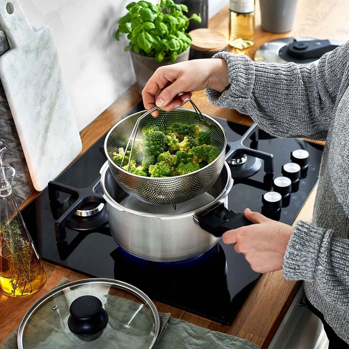 Springlane Roestvrijstalen Snelkookpan - Inductie - Pressure Cooker - 6,0 l met Stoommand Springlane Roestvrijstalen Snelkookpan - Inductie - Pressure Cooker - 6,0 L Met Stoommand -Keuken Pot 1200x1200 1739