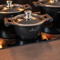 Herenthal Inductie Pannenset - Luxe 10-delige Koekenpanset - Voor Alle Warmtebronnen - Met Glazen Deksels En Koudgrepen - Zwart 7 Herenthal Inductie Pannenset - Luxe 10-delige Koekenpanset - Voor Alle Warmtebronnen - Met Glazen Deksels En Koudgrepen - Zwart -Keuken Pot 1200x1200 204