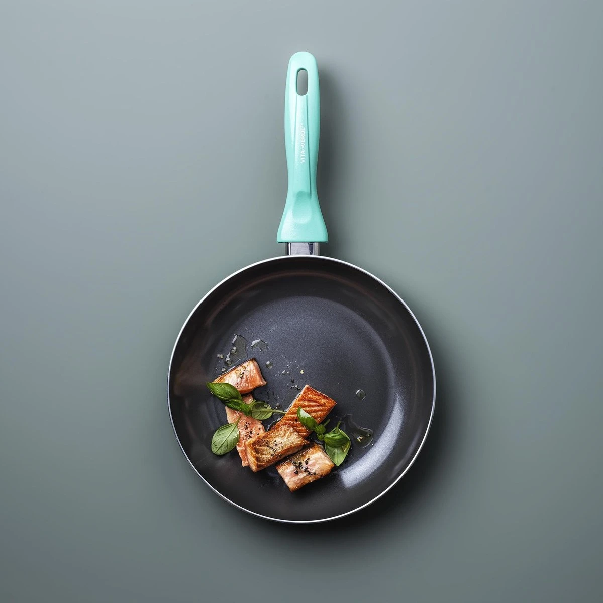 VitaVerde Expert koekenpannenset Ø 20cm + Ø 24cm + Ø 28cm - turquoise - inductie - PFAS-vrij VitaVerde Expert Koekenpannenset Ø 20cm + Ø 24cm + Ø 28cm - Turquoise - Inductie - PFAS-vrij -Keuken Pot 1200x1200 306