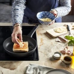 Demeyere Alu Classico 3 Koekenpan - Duraslide - Set 24 Cm + 28 Cm -Keuken Pot 1200x1200 312