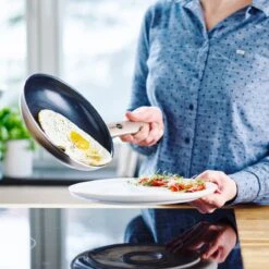 GreenPan Cambridge Koekenpan 28cm - Brons - Inductie - PFAS-vrij -Keuken Pot 1200x1200 355