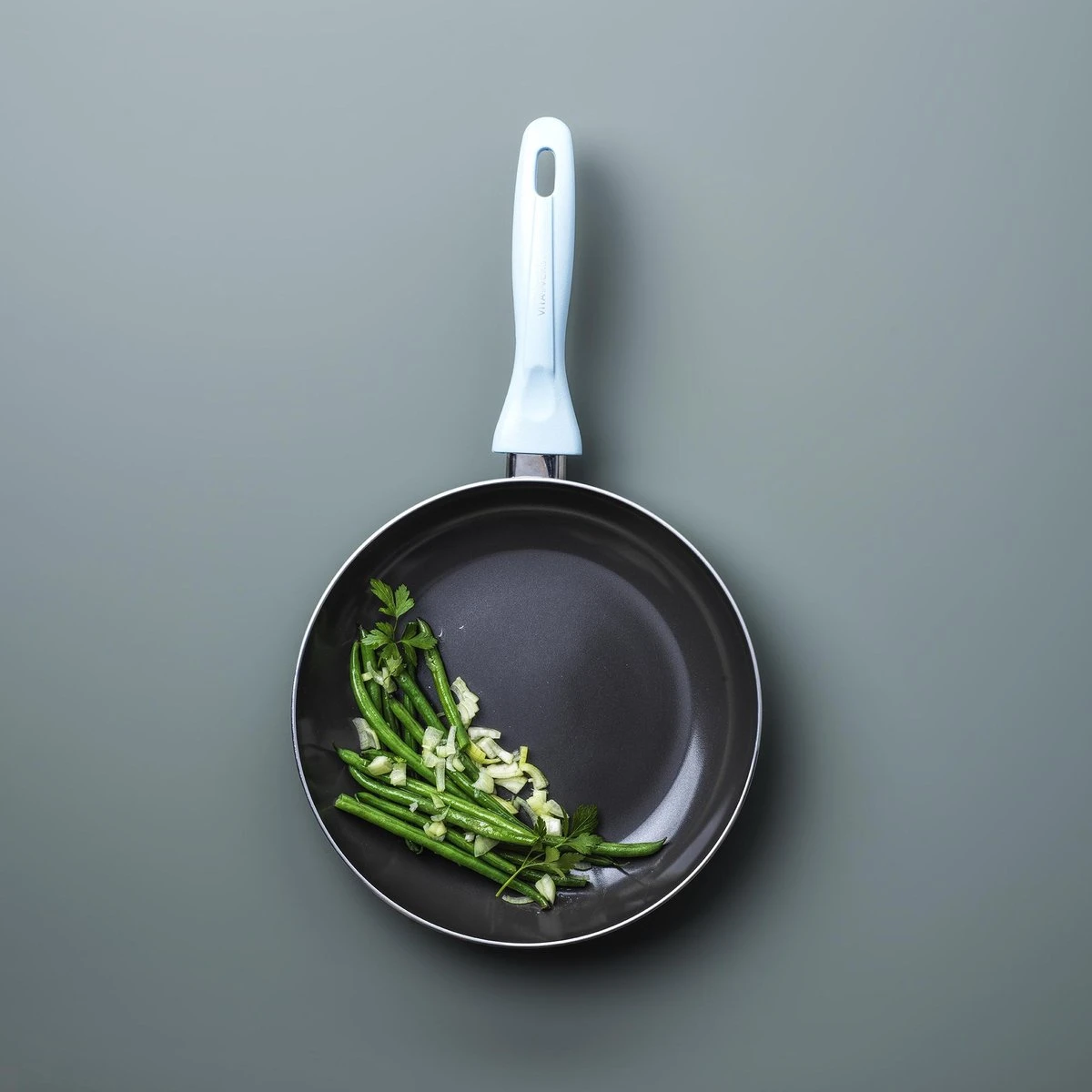 VitaVerde Expert koekenpannenset Ø 24cm + Ø 28cm - lichtblauw - inductie - PFAS-vrij VitaVerde Expert Koekenpannenset Ø 24cm + Ø 28cm - Lichtblauw - Inductie - PFAS-vrij -Keuken Pot 1200x1200 374