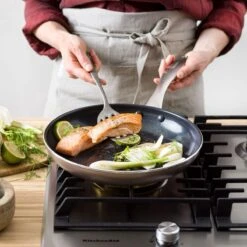 GreenPan Koekenpan - Royal Bronze - ø 20 Cm - Keramische Anti-aanbaklaag 6 GreenPan Koekenpan - Royal Bronze - ø 20 Cm - Keramische Anti-aanbaklaag -Keuken Pot 1200x1200 498