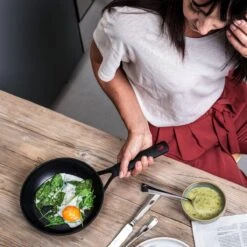 KitchenAid Classic Forged Aluminium Koekenpan ø20cm - Zwart - Inductie - Anti-aanbak -Keuken Pot 1200x1200 523