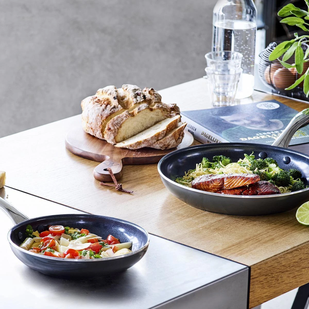 Dagelijkse kost - koekenpannenset 2-delig - ø20+28cm - inductie - anti-aanbak - PFAS-vrij Dagelijkse Kost - Koekenpannenset 2-delig - ø20+28cm - Inductie - Anti-aanbak - PFAS-vrij -Keuken Pot 1200x1200 538