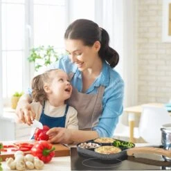 Professionele Koekenpan - Inductie - Voor Eieren / Pannekoeken / Hamburgers - Bakpan - Pan Voor 4 Eieren - Crepe Maker - Pannenkoekenmaker - Braadpan - Anti Aanbaklaag -Keuken Pot 1200x1200 585