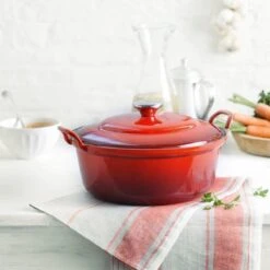 Le Creuset Braadpan Faitout Tradition Kersenrood - ø 24 Cm / 3 Liter 5 Le Creuset Braadpan Faitout Tradition Kersenrood - ø 24 Cm / 3 Liter -Keuken Pot 1200x1200 863
