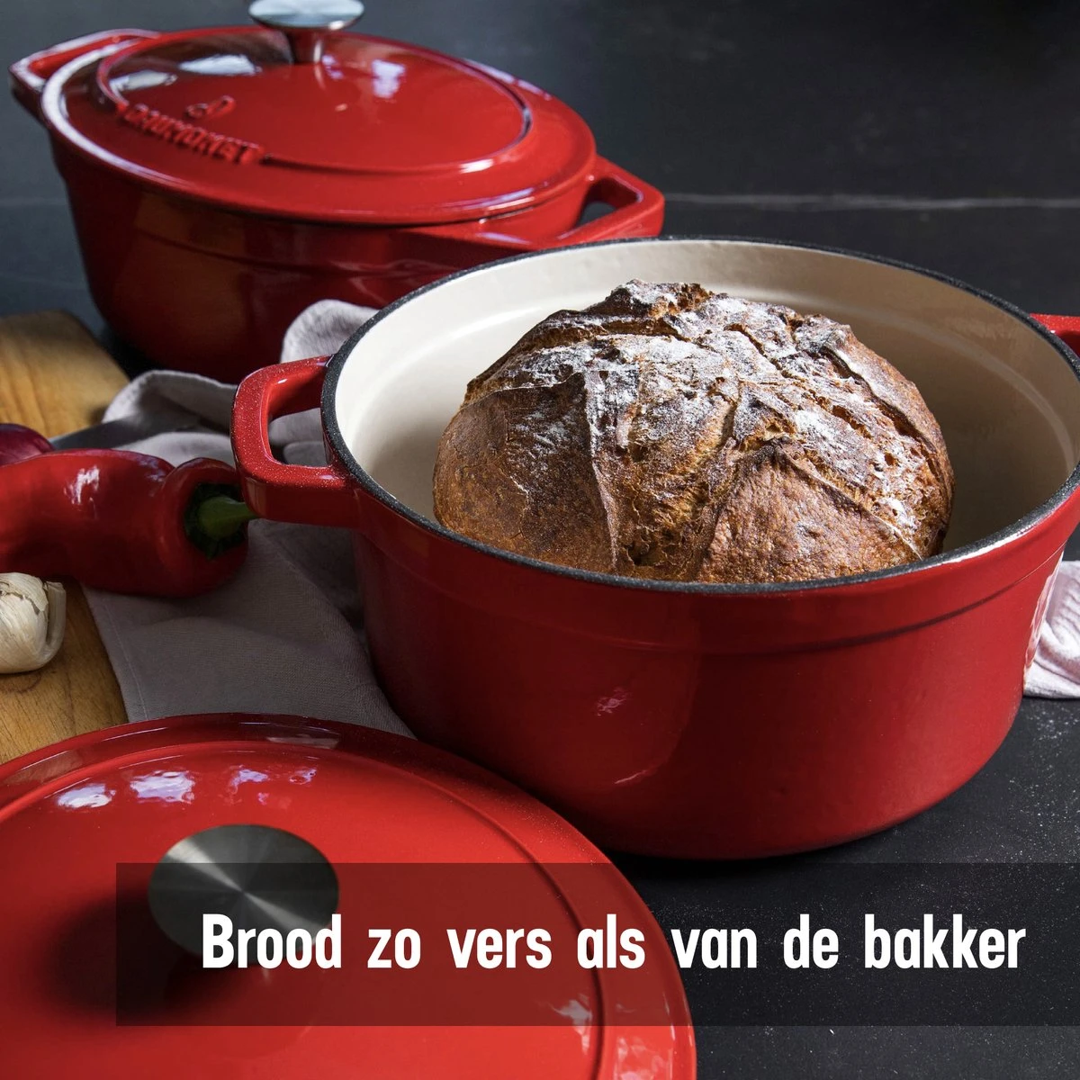 Daumonet Carême Rouge gietijzeren braadpan - sudderpan Kersen rood - Rond - Ø26 cm - 4,4 liter - PFAS & PFOA vrij - Emaille - Geschikt voor alle warmtebronnen - Elektrisch - Gas - Halogeen - Inductie - Keramisch - Vaatwasserbestendig Daumonet Carême Rouge Gietijzeren Braadpan - Sudderpan Kersen Rood - Rond - Ø26 Cm - 4,4 Liter - PFAS & PFOA Vrij - Emaille - Geschikt Voor Alle Warmtebronnen - Elektrisch - Gas - Halogeen - Inductie - Keramisch - Vaatwasserbestendig -Keuken Pot 1200x1200 968