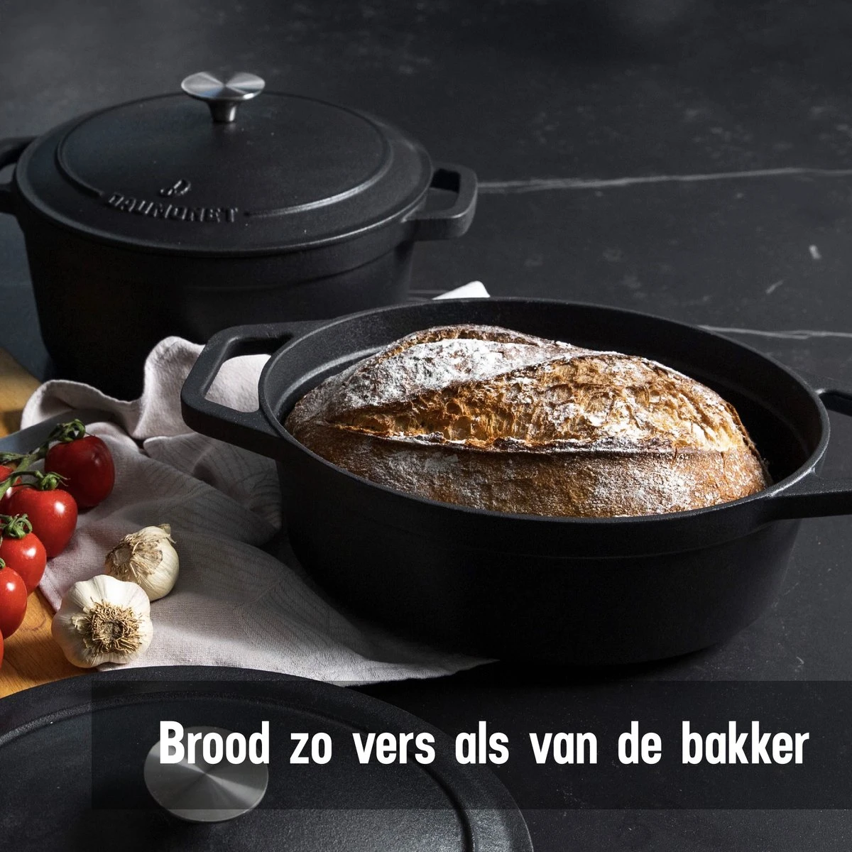 Gietijzeren Braadpan - Sudderpan Zwart van Daumonet - Ovaal - Ø 29 cm - 3 liter - 100% PFAS & PFOA vrij - Emaille - Geschikt voor alle warmtebronnen - Elektrisch - Gas - Halogeen - Inductie - Keramisch - Vaatwasserbestendig Gietijzeren Braadpan - Sudderpan Zwart Van Daumonet - Ovaal - Ø 29 Cm - 3 Liter - 100% PFAS & PFOA Vrij - Emaille - Geschikt Voor Alle Warmtebronnen - Elektrisch - Gas - Halogeen - Inductie - Keramisch - Vaatwasserbestendig -Keuken Pot 1200x1200 979