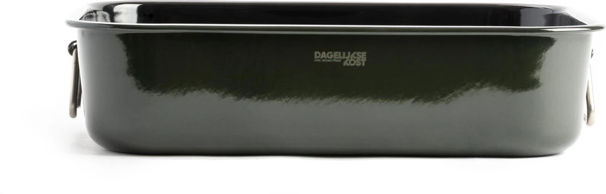 Dagelijkse kost door Jeroen Meus - braadslede 39,5x28,6cm - olijfgroen - emaille - PFAS-vrij Dagelijkse Kost Door Jeroen Meus - Braadslede 39,5x28,6cm - Olijfgroen - Emaille - PFAS-vrij -Keuken Pot 1200x384 3