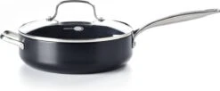 GreenPan Copenhagen Stoofpan Met Deksel En Extra Handvat 28cm/4.3L 17 GreenPan Copenhagen Stoofpan Met Deksel En Extra Handvat 28cm/4.3L -Keuken Pot 1200x497 1