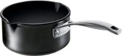 Le Creuset Steelpan - 2 Schenktuiten - Les Forgées TNS - ø 16 Cm / 1.6 Liter 5 Le Creuset Steelpan - 2 Schenktuiten - Les Forgées TNS - ø 16 Cm / 1.6 Liter -Keuken Pot 1200x560 6
