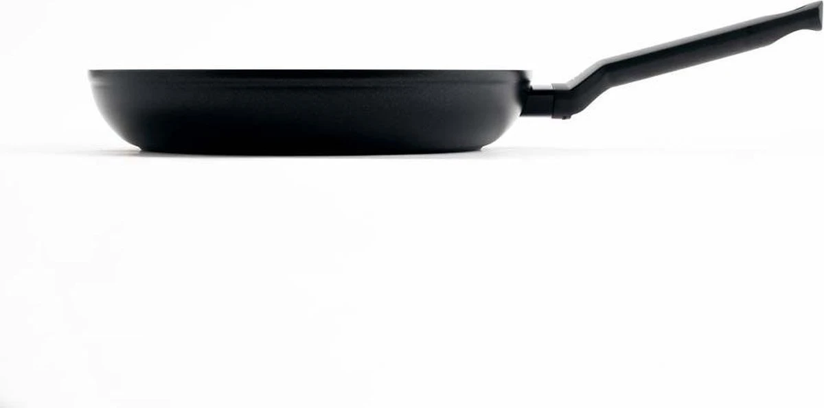 BK Easy Induction Ceramic Koekenpan - Ø30 cm - PFAS-vrij BK Easy Induction Ceramic Koekenpan - Ø30 Cm - PFAS-vrij -Keuken Pot 1200x595 8