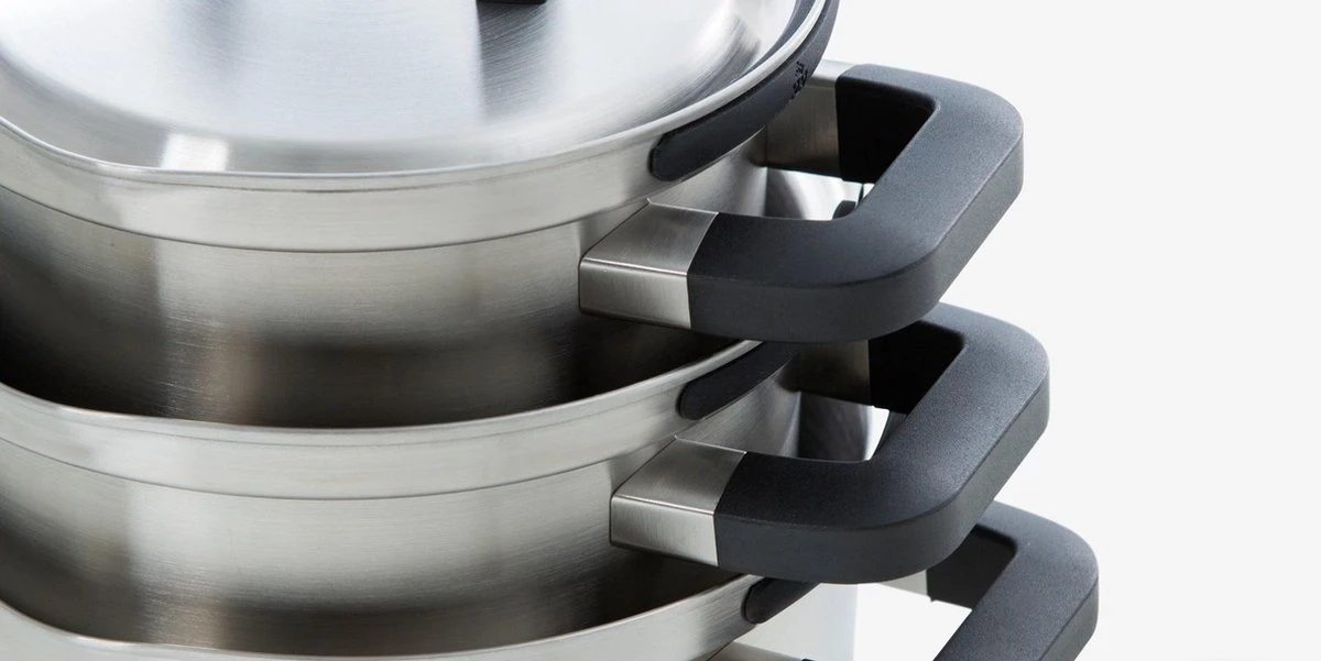 BK Flow Cool Pannenset - 4-delig – RVS deksels - Veilig afgietsysteem - geschikt voor alle warmtebronnen BK Flow Cool Pannenset - 4-delig – RVS Deksels - Veilig Afgietsysteem - Geschikt Voor Alle Warmtebronnen -Keuken Pot 1200x601 1