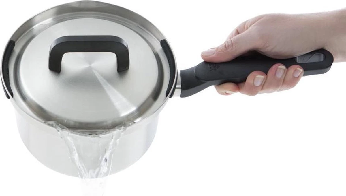 BK Flow Cool Pannenset - 4-delig – RVS deksels - Veilig afgietsysteem - geschikt voor alle warmtebronnen BK Flow Cool Pannenset - 4-delig – RVS Deksels - Veilig Afgietsysteem - Geschikt Voor Alle Warmtebronnen -Keuken Pot