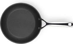 Le Creuset Koekenpan Les Forgées TNS - ø 22 Cm - Standaard Anti-aanbaklaag 10 Le Creuset Koekenpan Les Forgées TNS - ø 22 Cm - Standaard Anti-aanbaklaag -Keuken Pot 1200x732 1