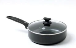 GreenPan Cambridge Hapjespan Met Deksel 24cm - Zwart - Inductie - PFAS-vrij -Keuken Pot 1200x753 10
