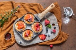 Magnani - Eierpan - 4 Bakplaten Van ⌀ 8 Cm - Voor Gas- En Elektrische Kookplaten - Aluminium - Houten Handvat - 38 X 18.7 X 2 Cm -Keuken Pot 1200x799 62