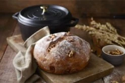 Staub Ronde Braadpan - Ø28 Cm - Zwart 4 Staub Ronde Braadpan - Ø28 Cm - Zwart -Keuken Pot 1200x799 74