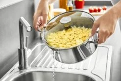 Tefal Duetto 3-delige Kookset - Steelpan Ø 16 Cm, Kookpan Ø 20/24 Cm 5 Tefal Duetto 3-delige Kookset - Steelpan Ø 16 Cm, Kookpan Ø 20/24 Cm -Keuken Pot 1200x800 11