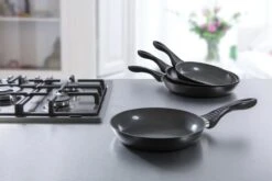 BK Easy Basic Ceramic Koekenpan Ø 30 Cm - Anti-aanbak - PFAS-vrij - Krasvast -Keuken Pot 1200x800 134
