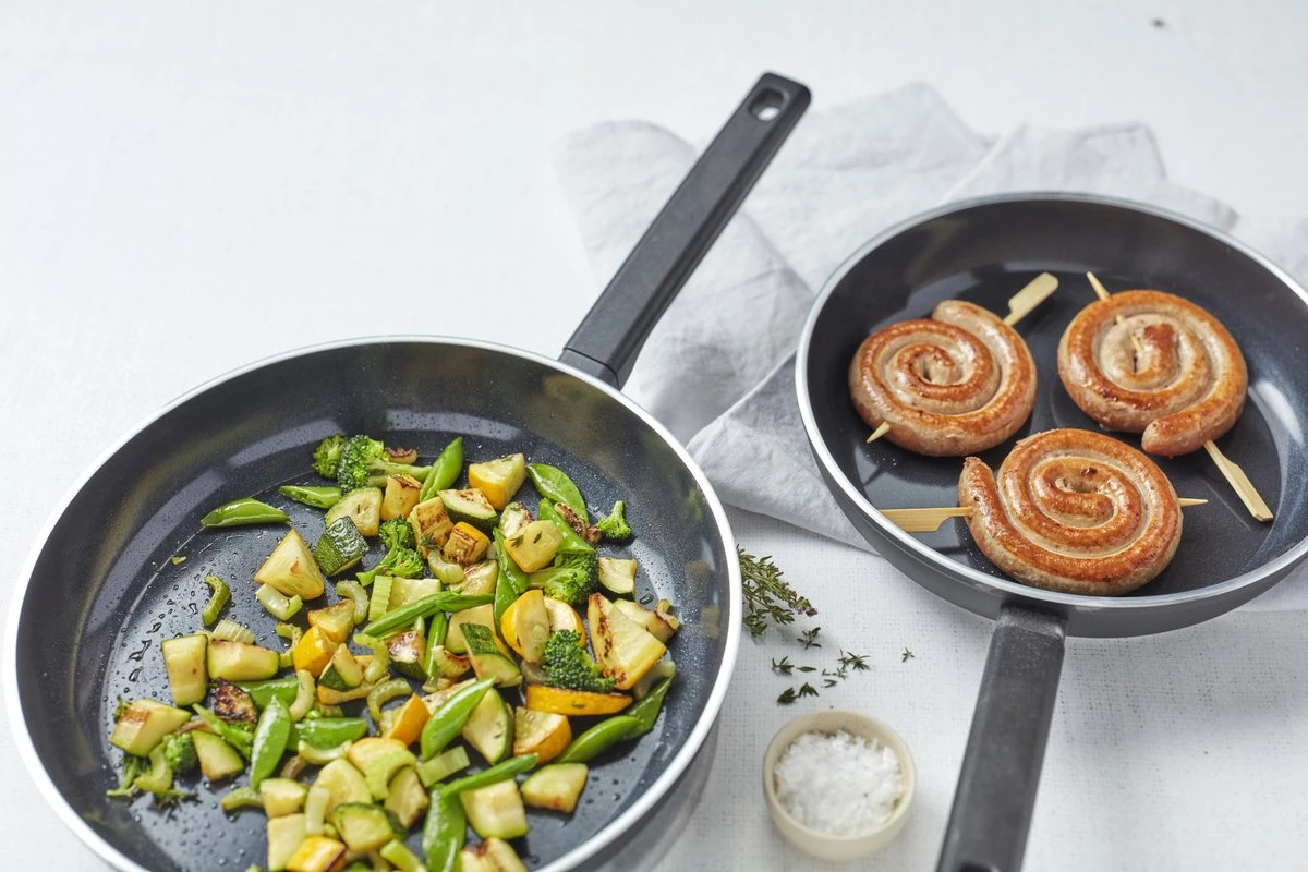 Demeyere Alu Comfort 3 Koekenpan – Keramische Antikleeflaag – Koekenpan Inductie – Ceraforce (PTFE-vrij) - Pannen Set 24 cm + 28 cm Demeyere Alu Comfort 3 Koekenpan – Keramische Antikleeflaag – Koekenpan Inductie – Ceraforce (PTFE-vrij) - Pannen Set 24 Cm + 28 Cm -Keuken Pot 1200x800 252