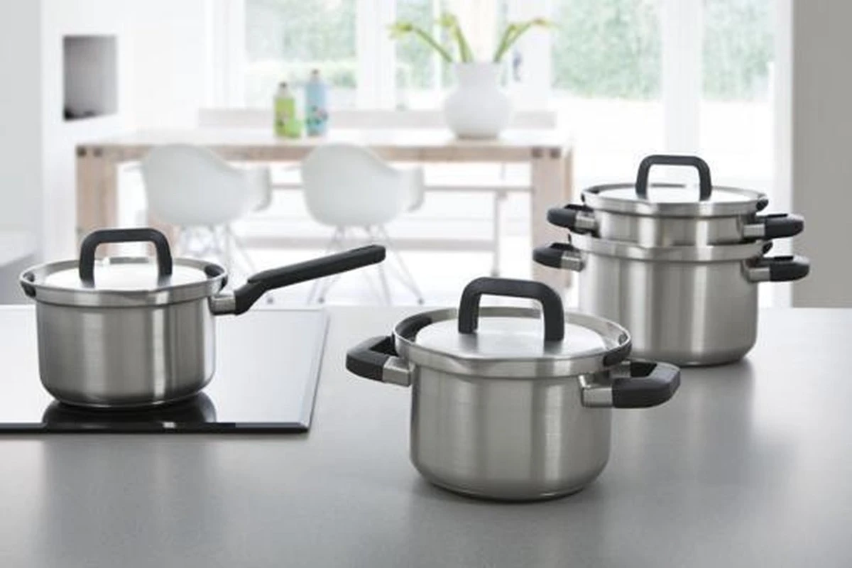 BK Flow Cool Pannenset - 4-delig – RVS deksels - Veilig afgietsysteem - geschikt voor alle warmtebronnen BK Flow Cool Pannenset - 4-delig – RVS Deksels - Veilig Afgietsysteem - Geschikt Voor Alle Warmtebronnen -Keuken Pot 1200x800 8