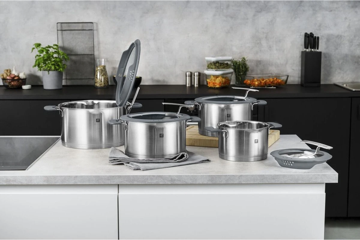 ZWILLING Simplify pannenset 4 stuk(s) ZWILLING Simplify Pannenset 4 Stuk(s) -Keuken Pot 1200x801 1