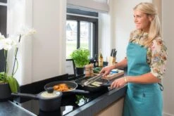 Sola Braadpan Fair Cooking - Ø 28 Cm - Zwart/wit - Aluminium - Antiaanbaklaag -Keuken Pot 1200x801 13