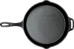 Valhal Outdoor Skillet / Koekenpan Met Steel - Gietijzer, Diameter 30cm - VH30 4 Valhal Outdoor Skillet / Koekenpan Met Steel - Gietijzer, Diameter 30cm - VH30 -Keuken Pot 1200x807 3