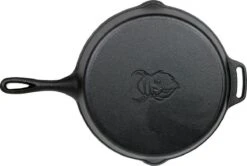 Valhal Outdoor Skillet / Koekenpan Met Steel - Gietijzer, Diameter 30cm - VH30 3 Valhal Outdoor Skillet / Koekenpan Met Steel - Gietijzer, Diameter 30cm - VH30 -Keuken Pot 1200x808 2