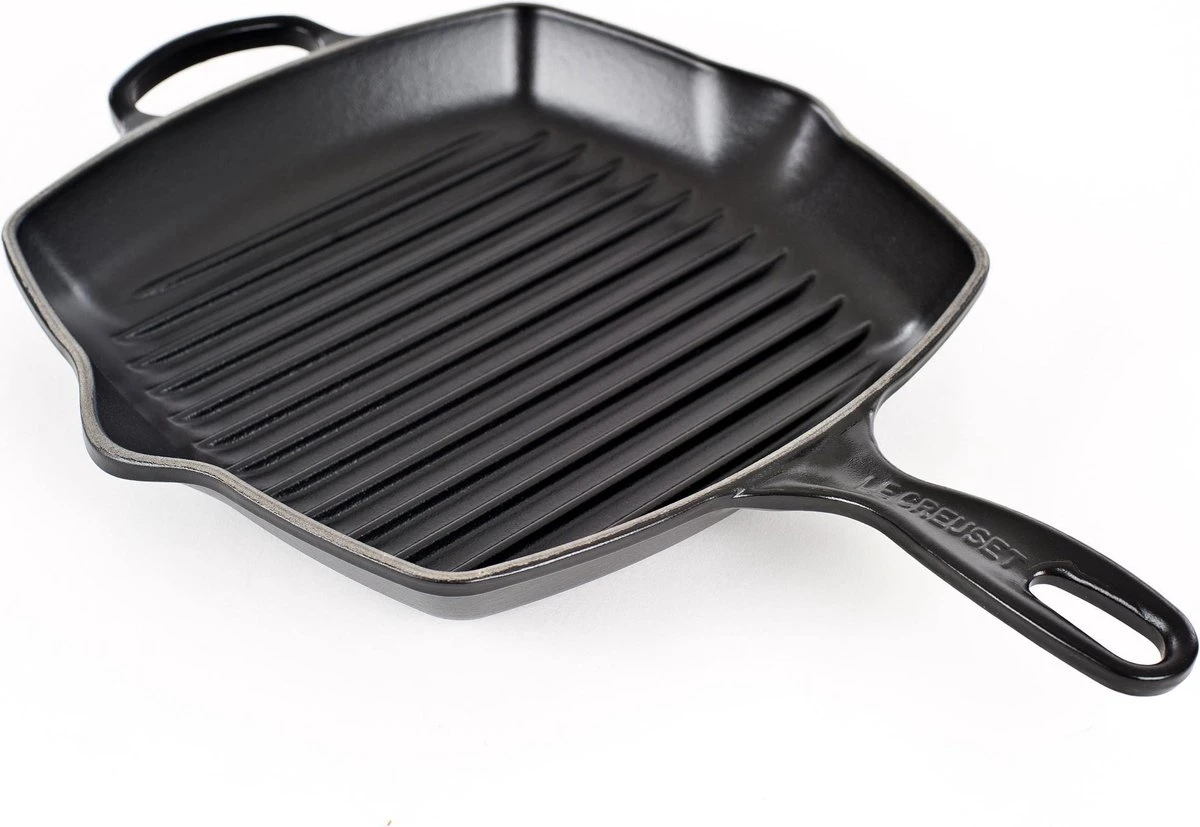 Le Creuset gietijzeren vierkante grillpan - 26cm - Mat Zwart Le Creuset Gietijzeren Vierkante Grillpan - 26cm - Mat Zwart -Keuken Pot 1200x827 8