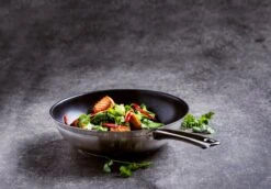 BK Allround Wok Ø 28 Cm - PFAS-vrij -Keuken Pot 1200x835 4
