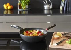 Tefal Unlimited Wokpan - Ø 28 Cm -Keuken Pot 1200x843 1