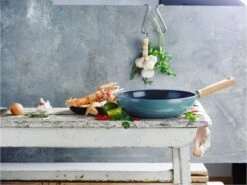 GreenPan Mayflower Wok - Ø 28 Cm - Keramisch - Inductie -Keuken Pot 1200x898 11