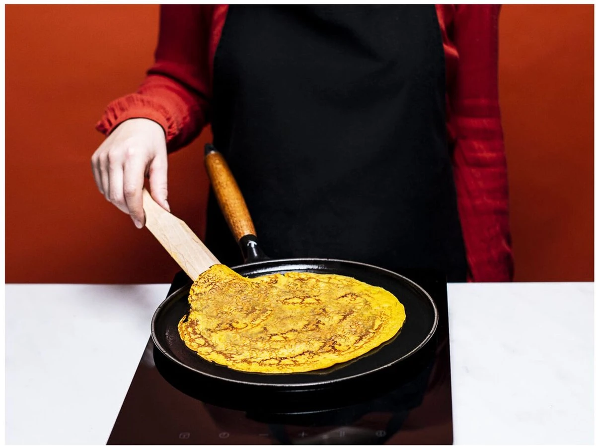 Staub Flensjespan - Houten steel - 28 cm - Zwart Staub Flensjespan - Houten Steel - 28 Cm - Zwart -Keuken Pot 1200x899 28