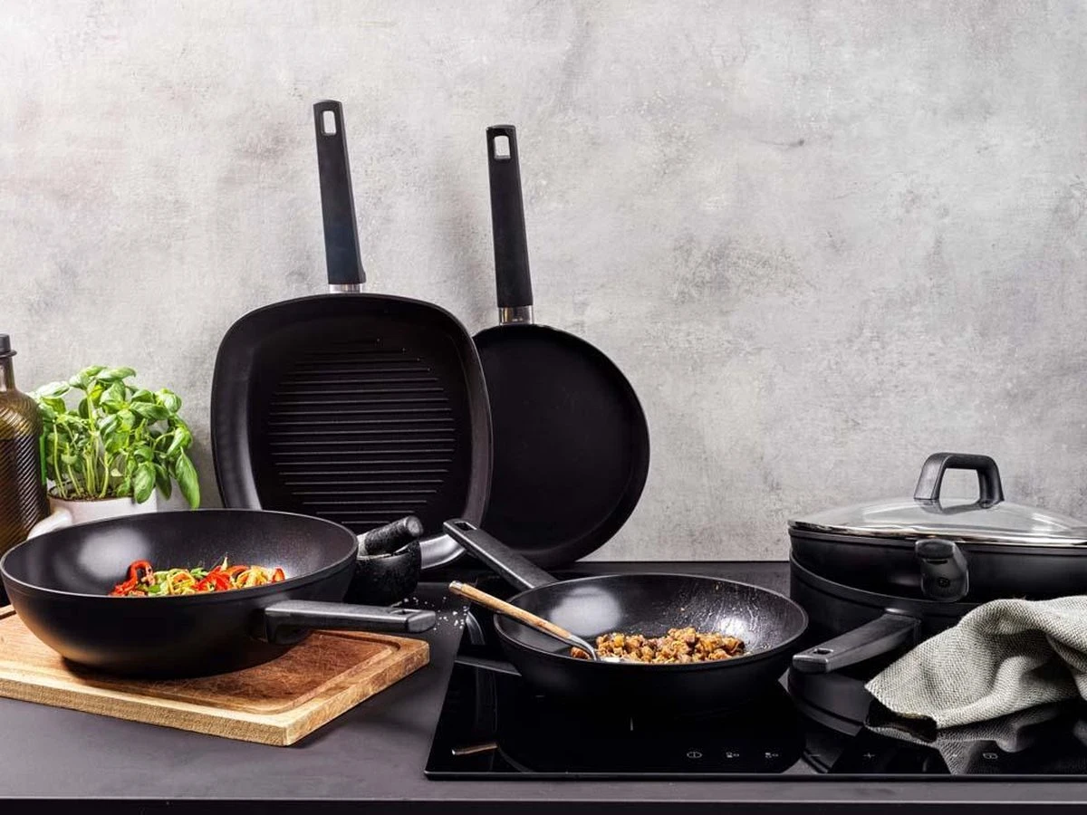 Gero Erik koekenpan Ø 28cm - aluminium - inductie - PFAS-vrij Gero Erik Koekenpan Ø 28cm - Aluminium - Inductie - PFAS-vrij -Keuken Pot 1200x900 31