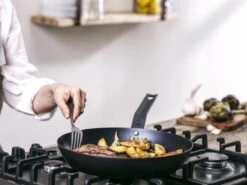 BK Solid Steel Koekenpan Ø 26 Cm - Plaatstaal - Inductie - BBQ -Keuken Pot 1200x900 41